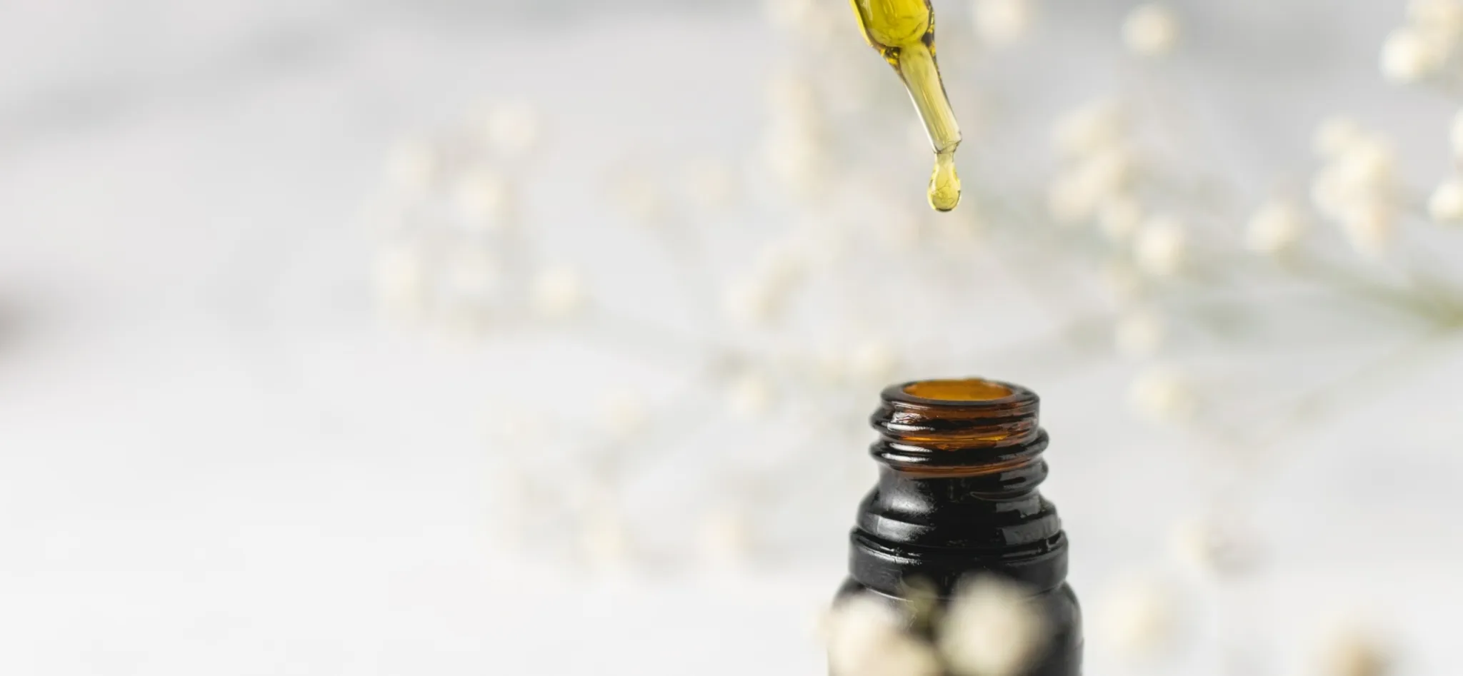 Huile essentielle tea tree contre punaise de lit, produit punaise de lit qui fonctionne.