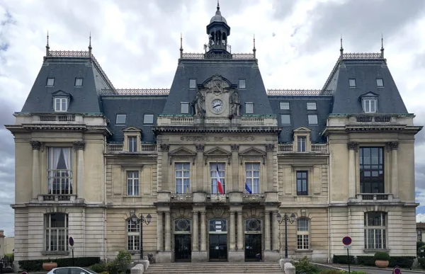Mairie de saint maur des fosses.